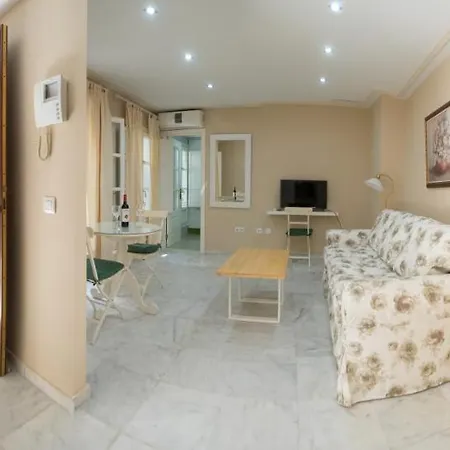 Caminito Del Falla B Ha Apartment *